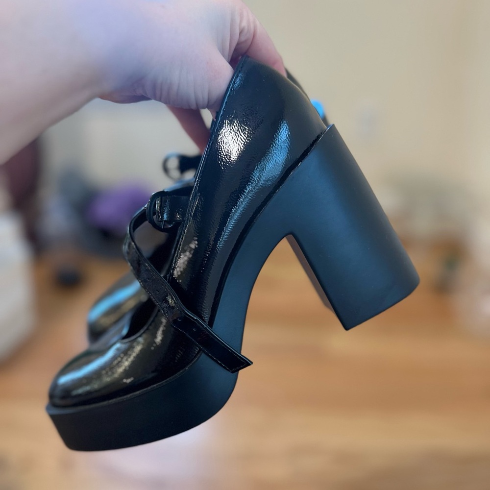 ASOS Design Chunky Mary Jane Heels Size 2